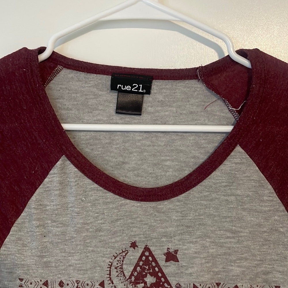 Rue 21 size L “Wild Soul” half sleeve